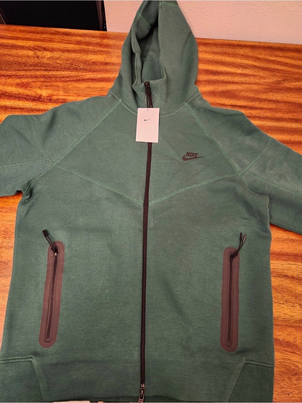 Nike Tech Fleece Full Zip Hoodie Green Men’s Large NWT FQ1883-341